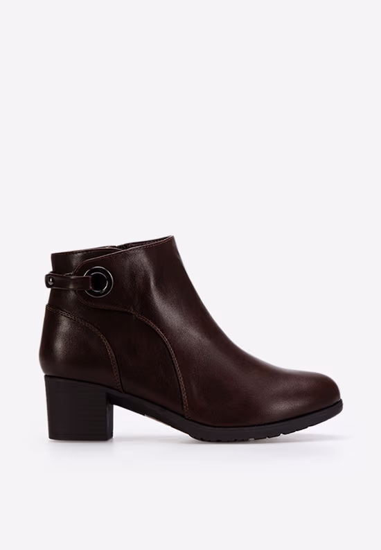 Botine cu toc mic maro Forli