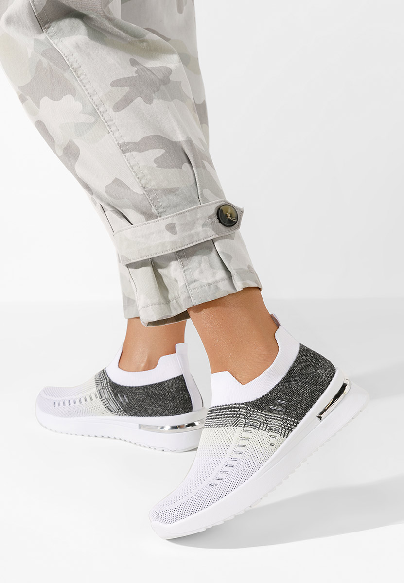 Čierne plátené slip-on tenisky Alitea