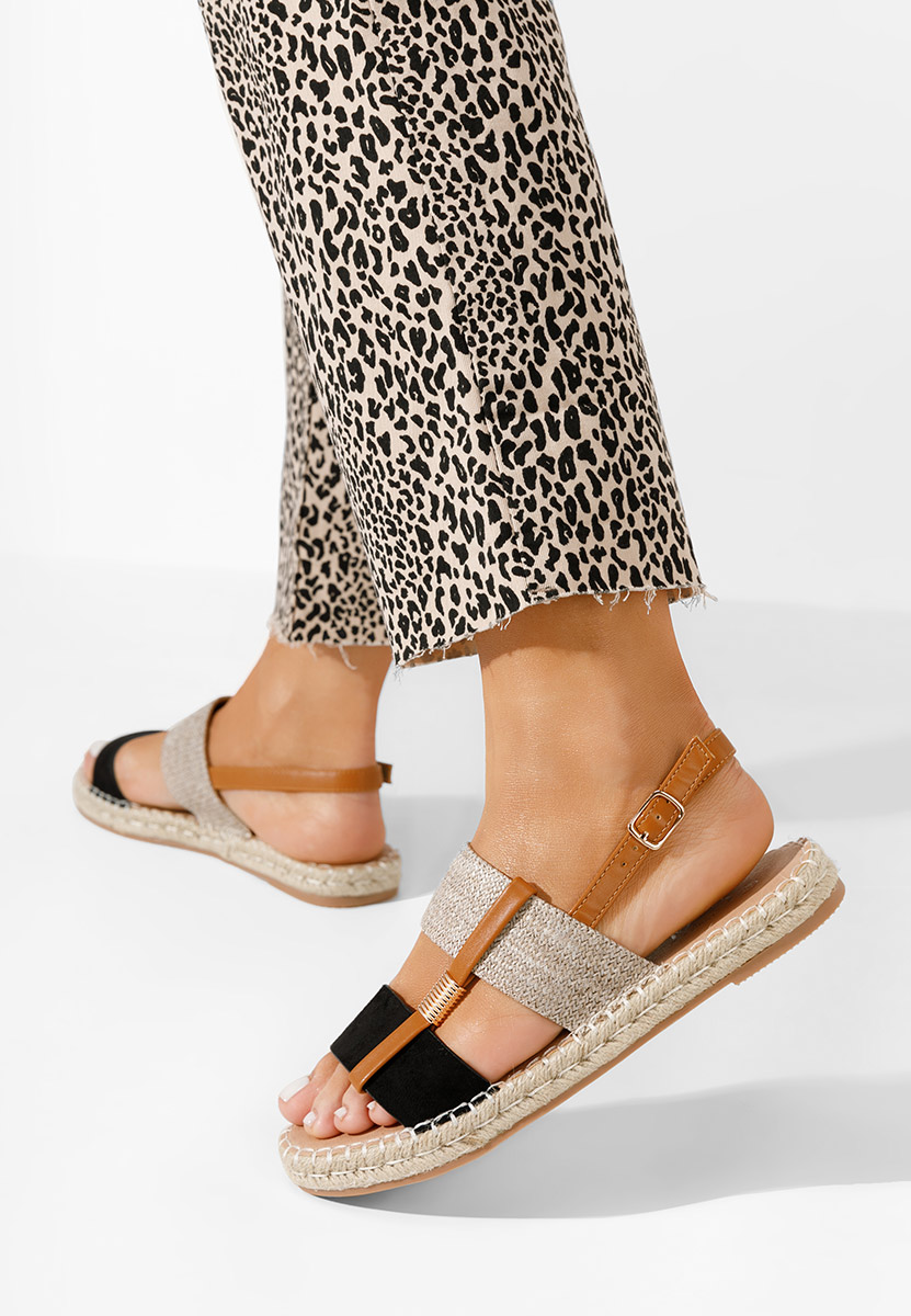 Μαύρα σανδάλια τύπου εσπαντρίγιας Emillya