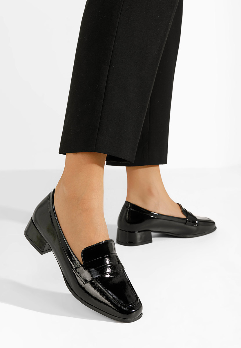 Μαύρα loafers γυναικεία Kirada