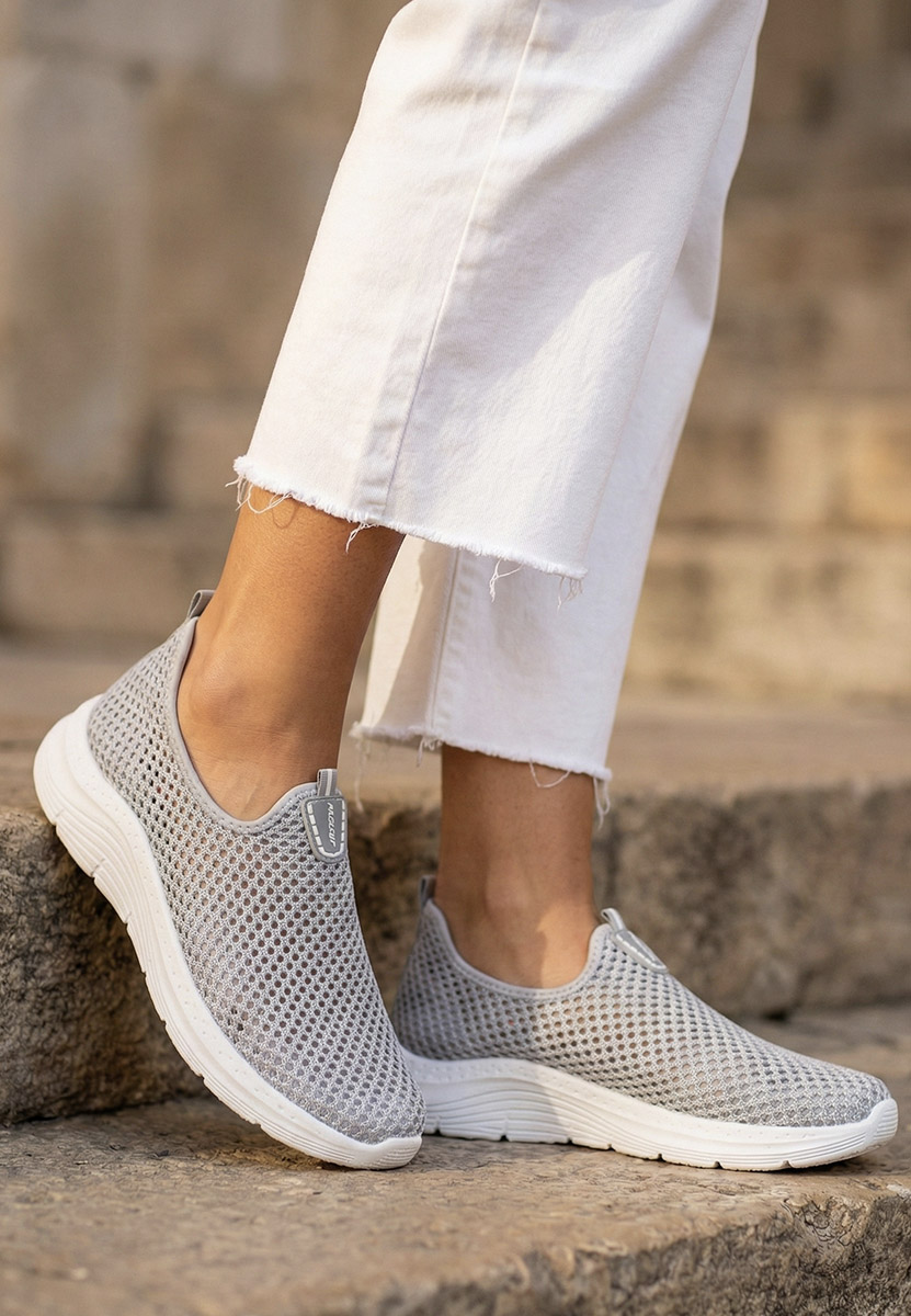 Scarpe slip-on in tela grigie Kadrina